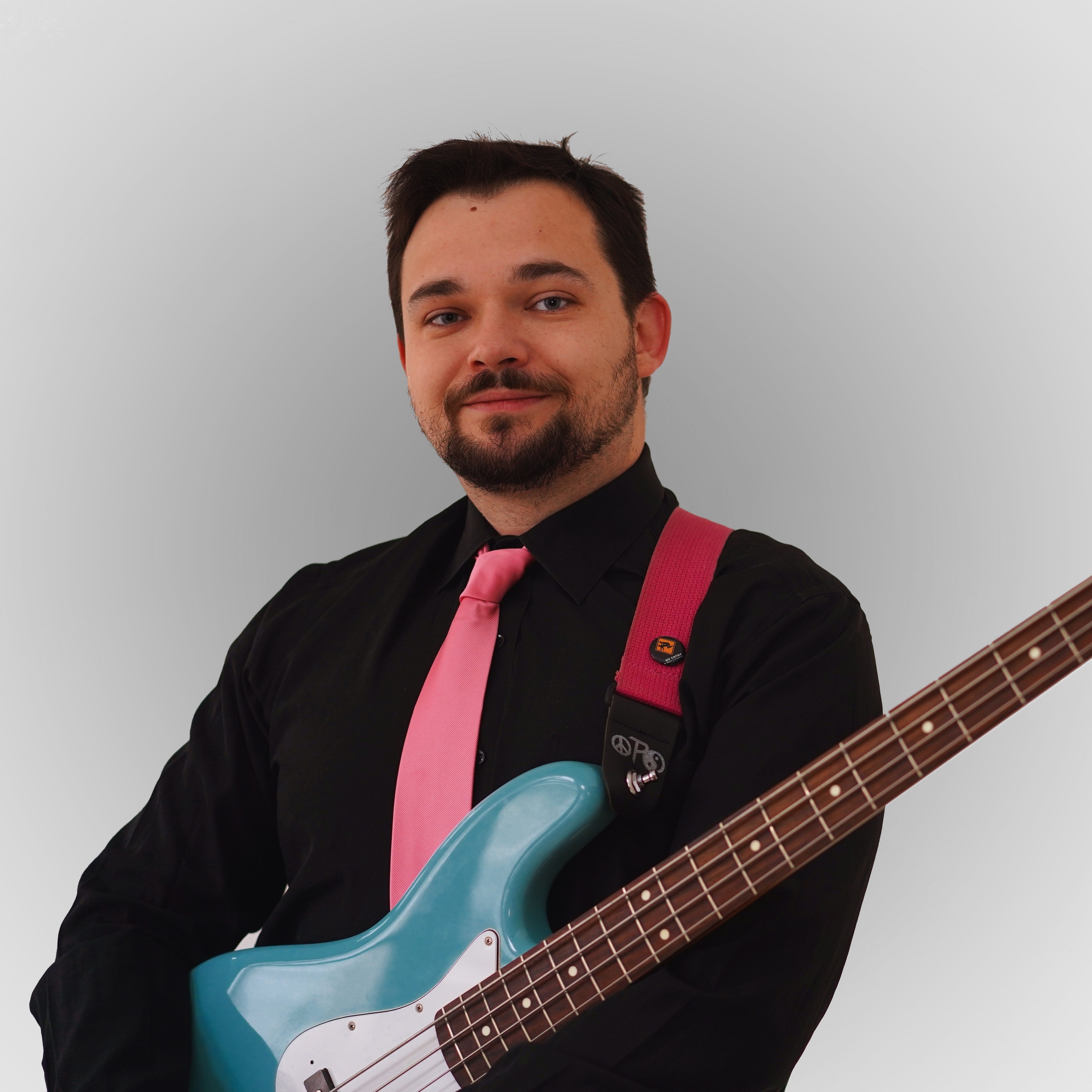 Honza Kříž - baskytara